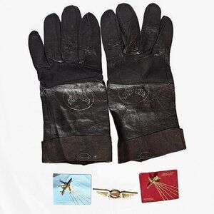 Bundle of Flying Airline Aircraft Memorabilia Air Force Gloves McDonell Douglas